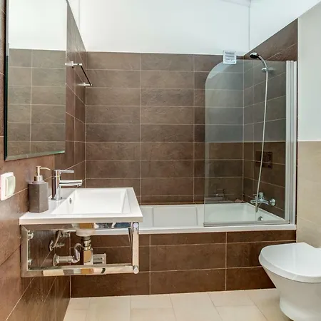 One Bedroom House In Centre Of * Alvor